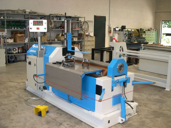 Zwijarki do blach hydrauliczne model GAMMA