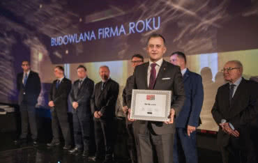 Sto Budowlaną Firmą Roku według Buildera